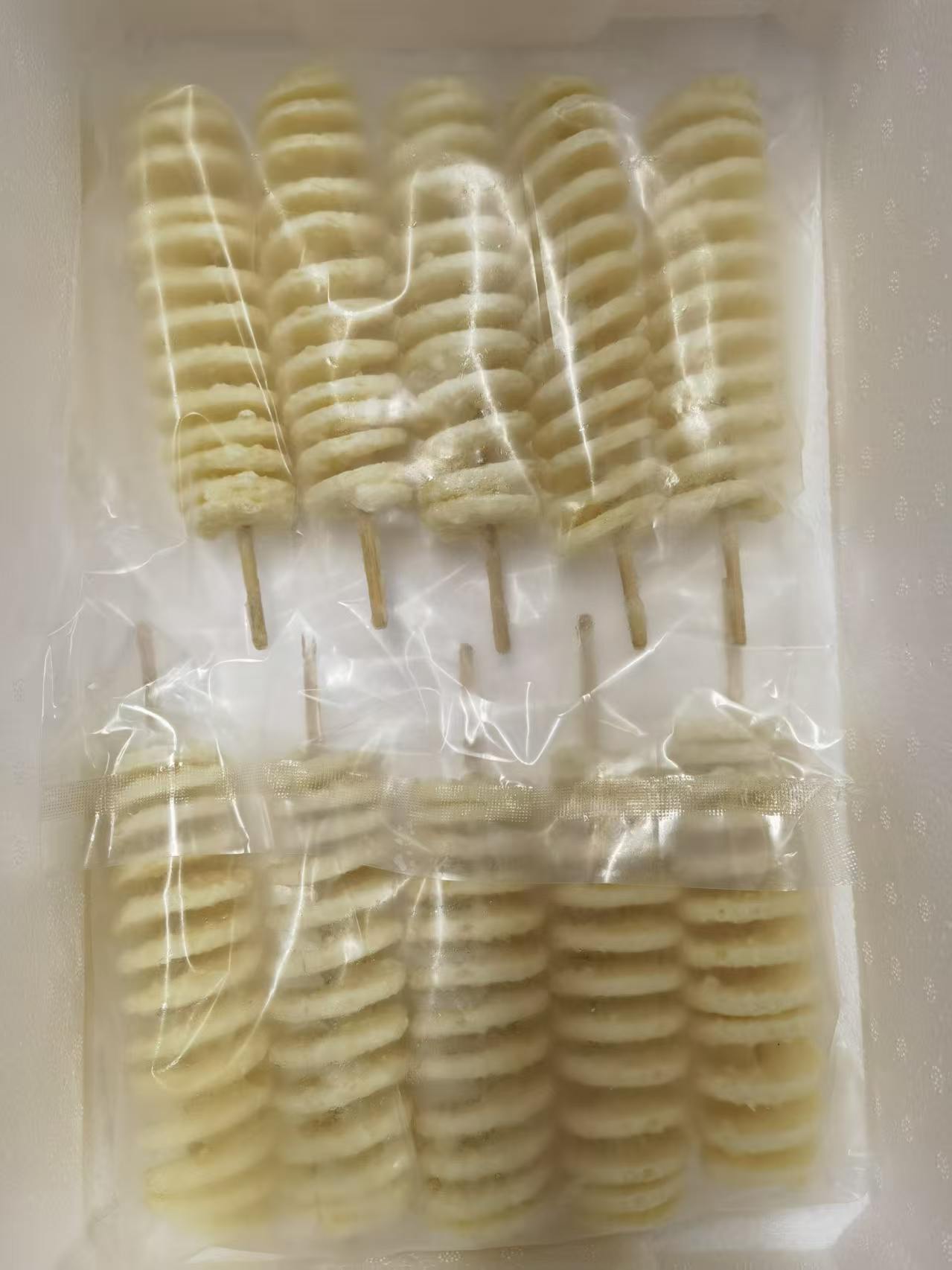 plain color frozen tornado potato chips