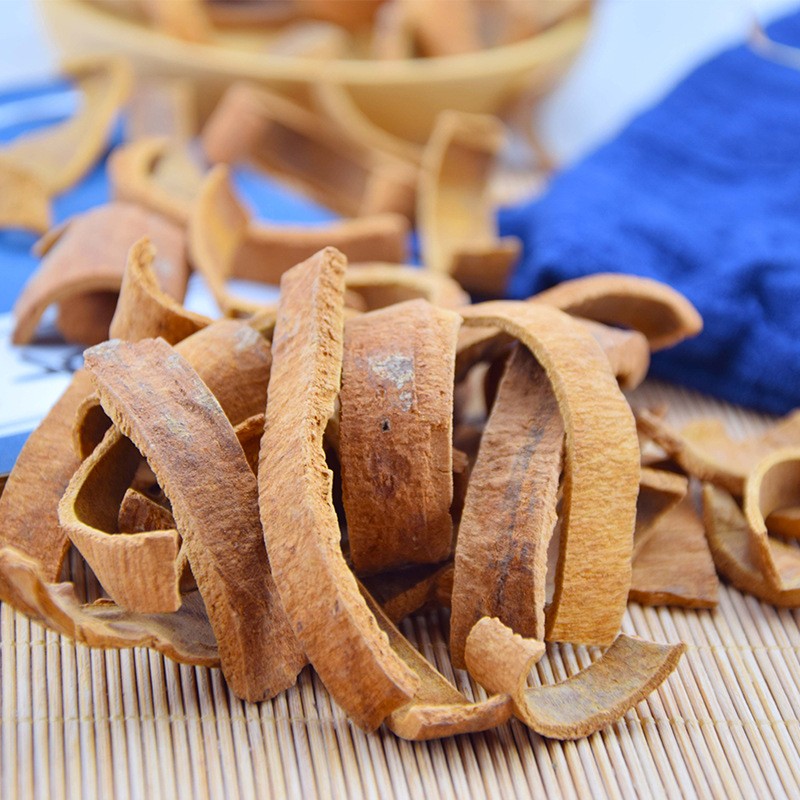 sliced Chinese cassia