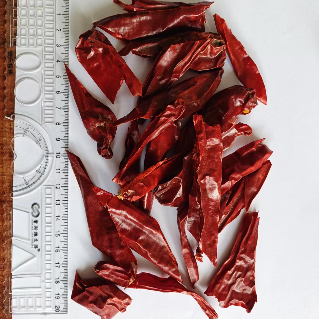 主显paprika flakes for paprika powder